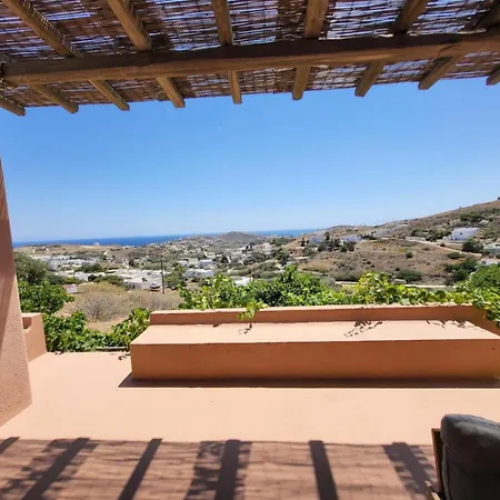 Phaedra's House Дом отдыха Vari (Syros)