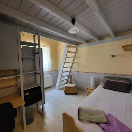 Дом отдыха Phaedra's House Vari (Syros)